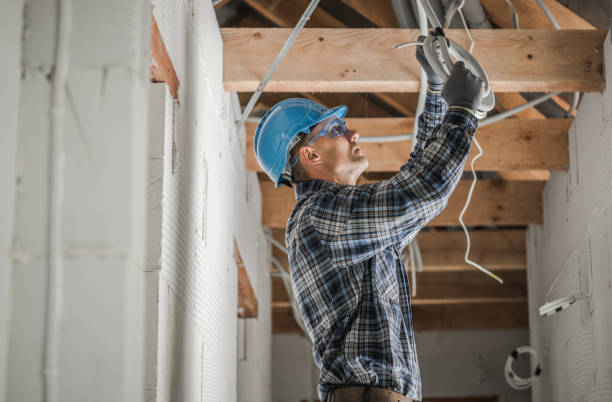 Best Licensed Electrician  in Conneaut Lakeshore, PA
